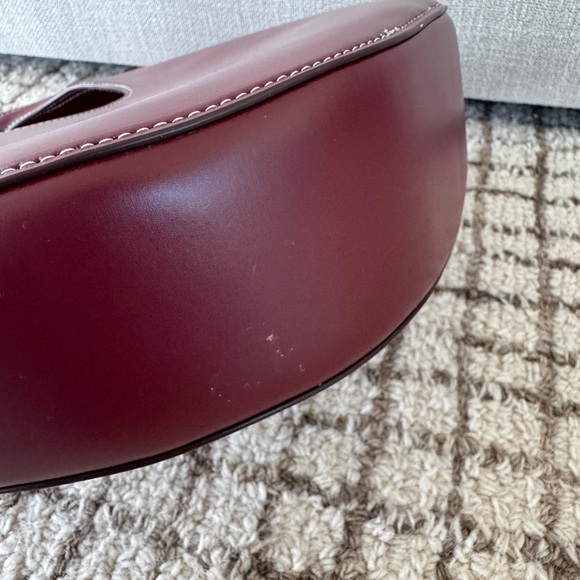 Staud Moon Bag in Raspberry - Picture 7 of 14